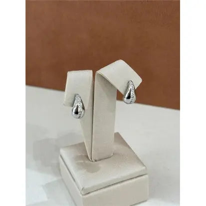 Brinco Banhado a Ouro Branco